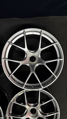 পোর্শে 911 991 992 GT3 GT3RS এর জন্য BBS FI R সেন্টারলক ডায়মন্ড সিলভার হুইলস